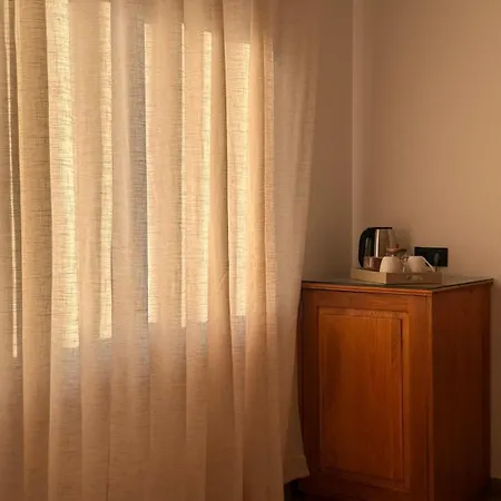 Pink - Blossom Double In Barbuja Appartement